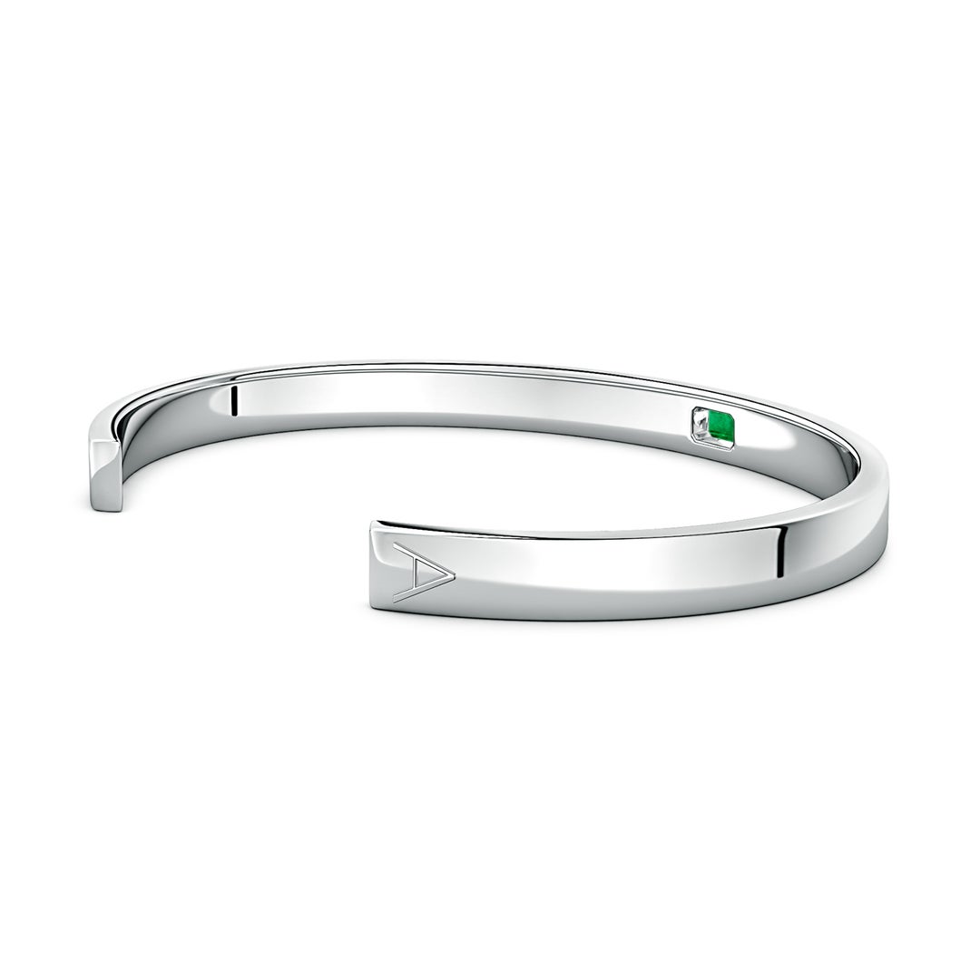 6x4mm AAA East-West Emerald-Cut Emerald men's Cuff Bracelet in White Gold - side 5