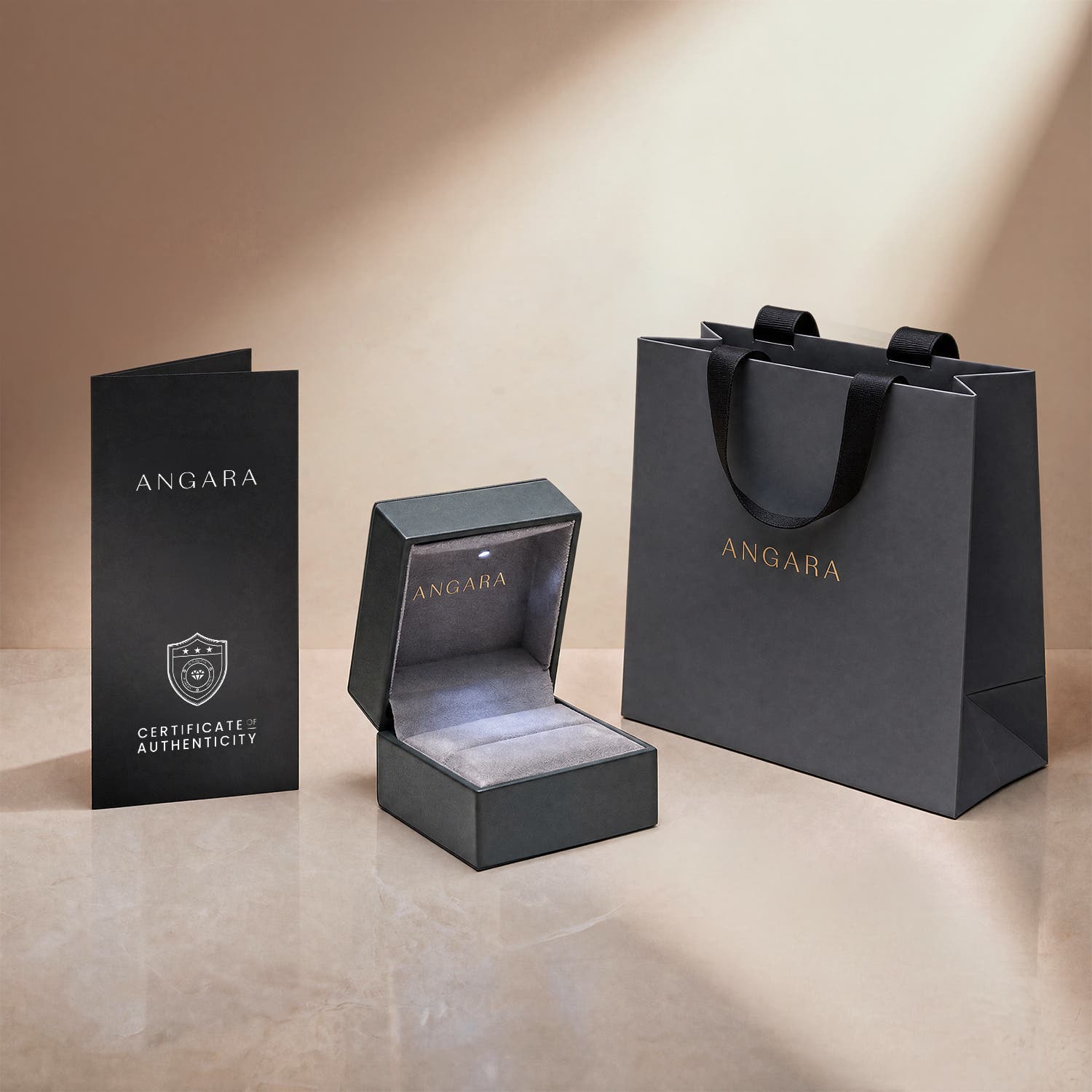 Gift Box for Classic Solitaire Freshwater Pearl Ring - box