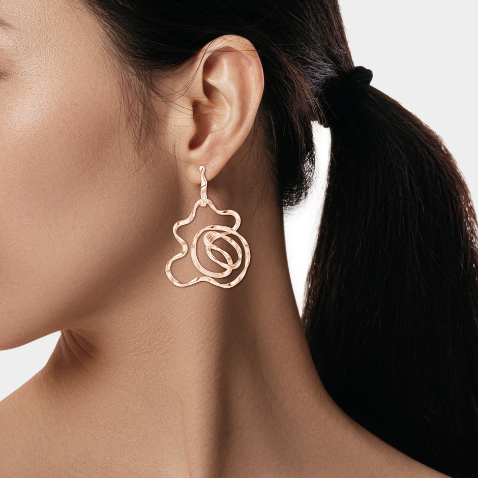 Natori x Angara Sakura Hoop Earrings in Rose Gold body-ear