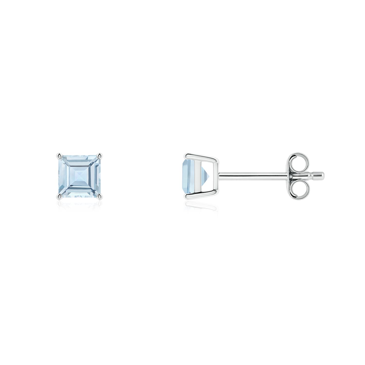 AA - Aquamarine / 0.66 CT / 14 KT White Gold