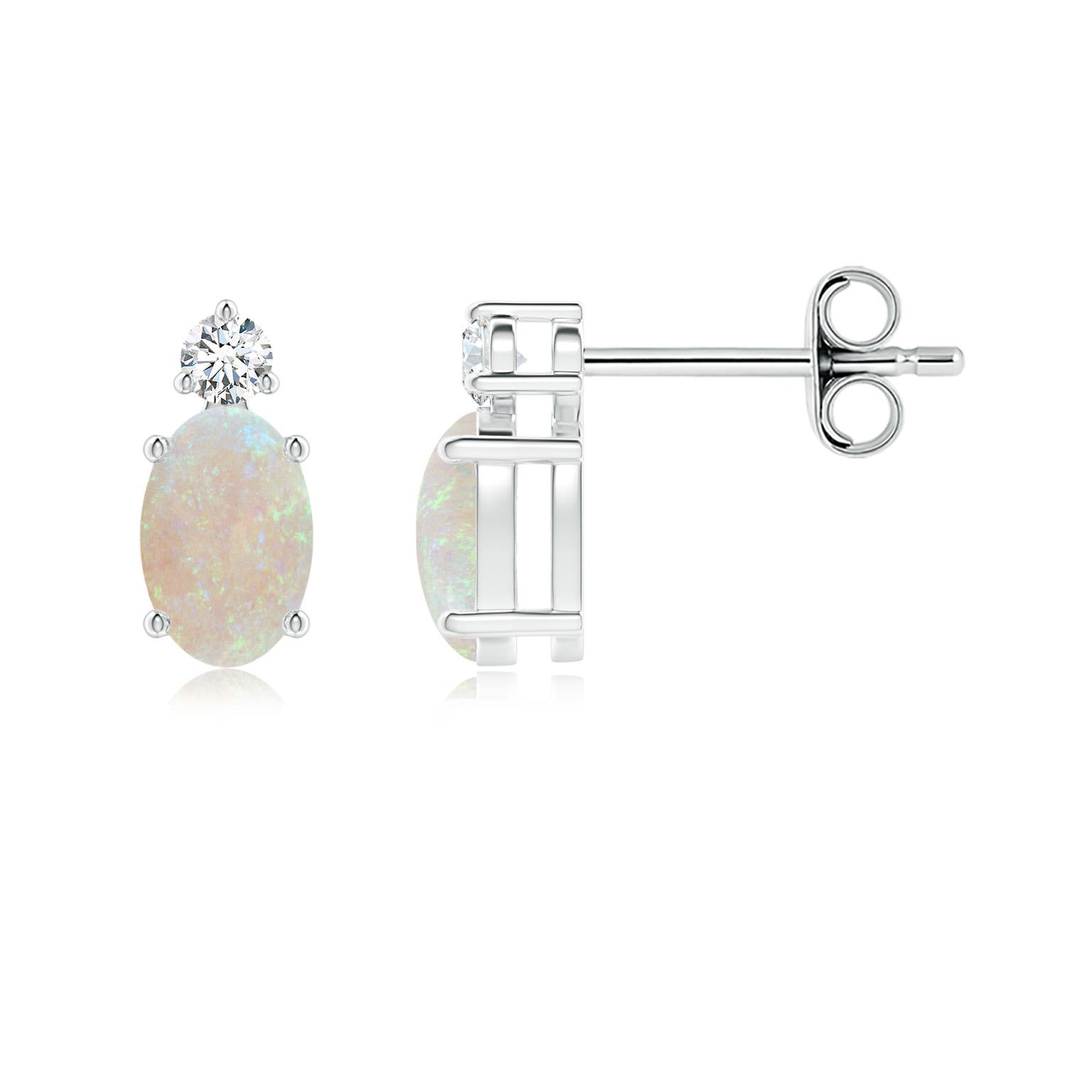 AA - Opal / 0.64 CT / 14 KT White Gold