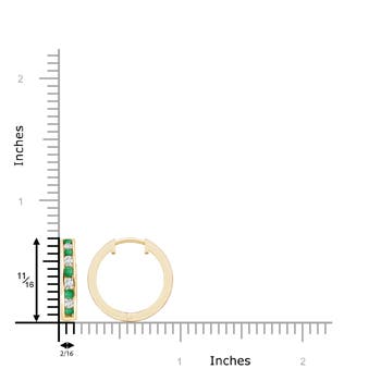 A - Emerald / 0.73 CT / 14 KT Yellow Gold