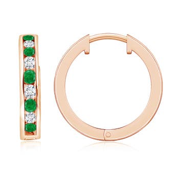 AA - Emerald / 0.73 CT / 14 KT Rose Gold