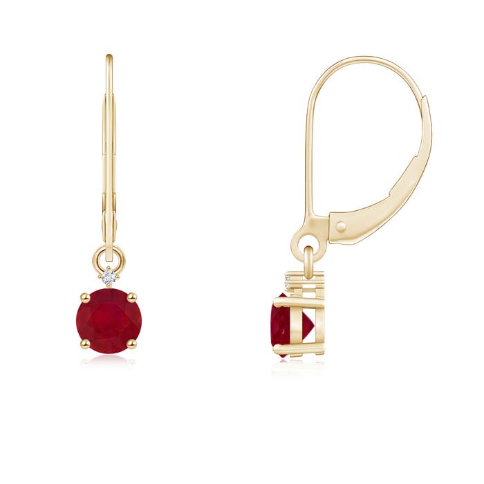 AA - Ruby / 0.7 CT / 14 KT Yellow Gold