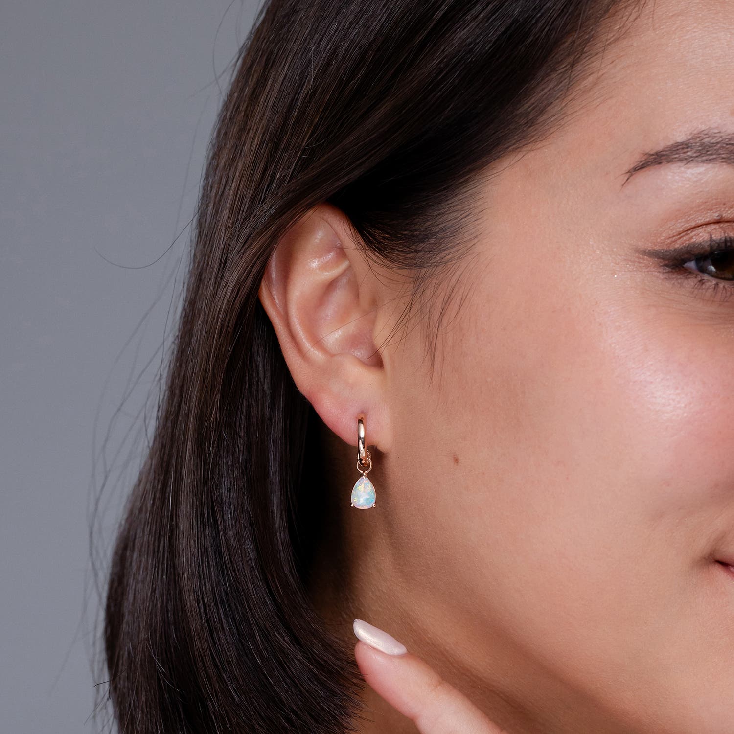 SE1045OP lifestyle image - lifestyle 4