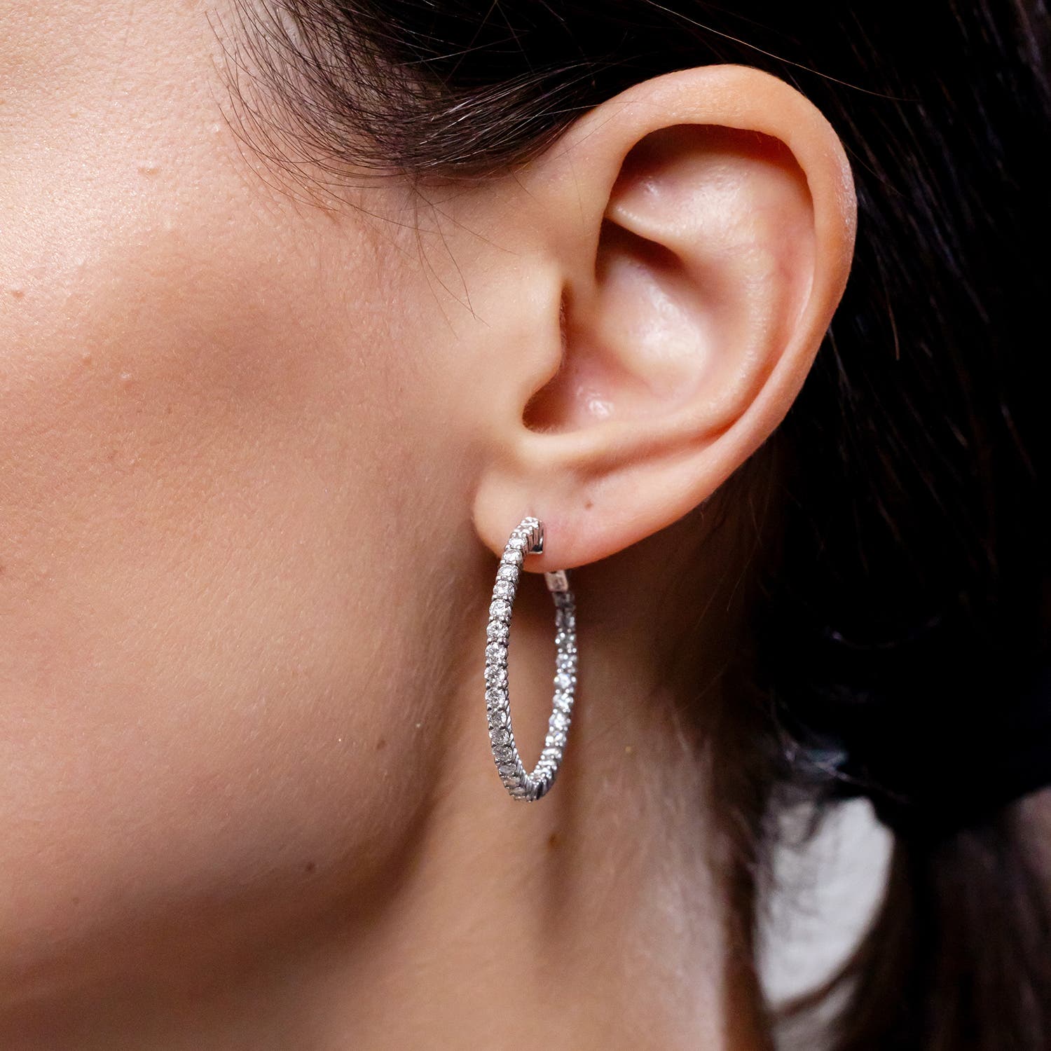 SE1100D lifestyle image - lifestyle 3