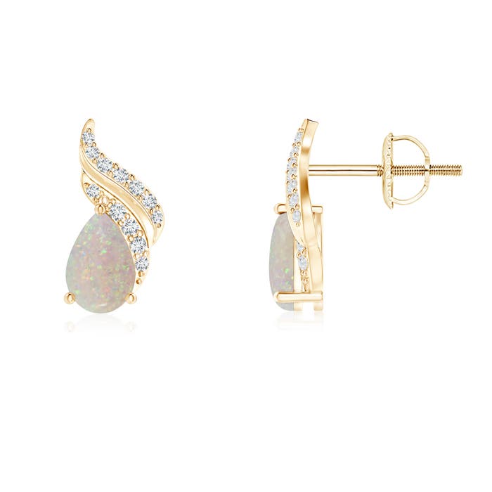 AA - Opal / 0.61 CT / 14 KT Yellow Gold