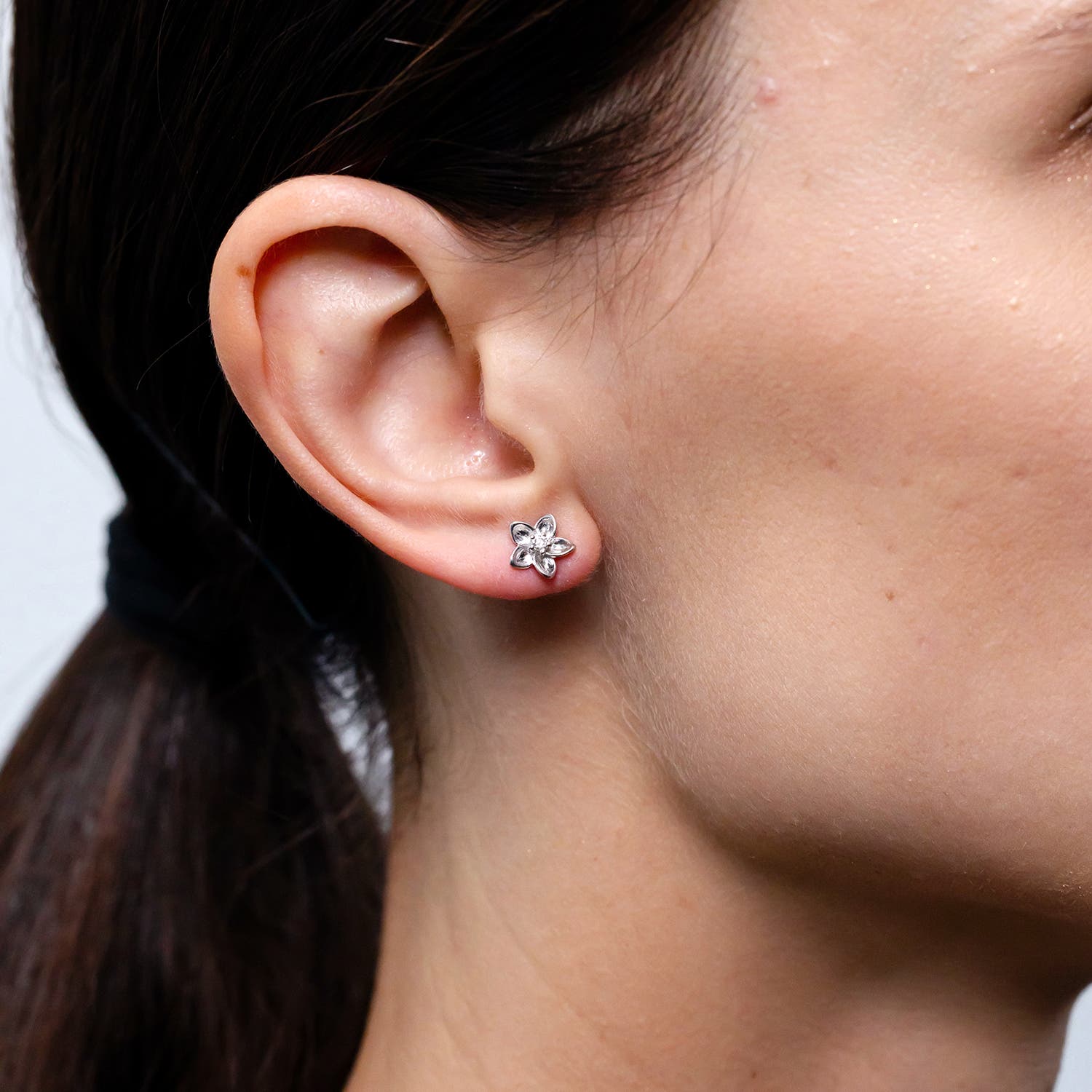 SE1379D lifestyle image - lifestyle 4