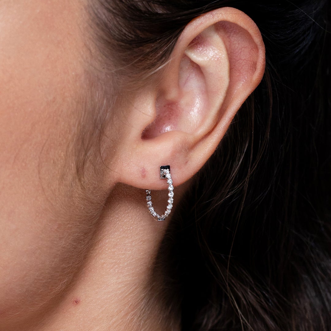 SE1417D lifestyle image - lifestyle 4