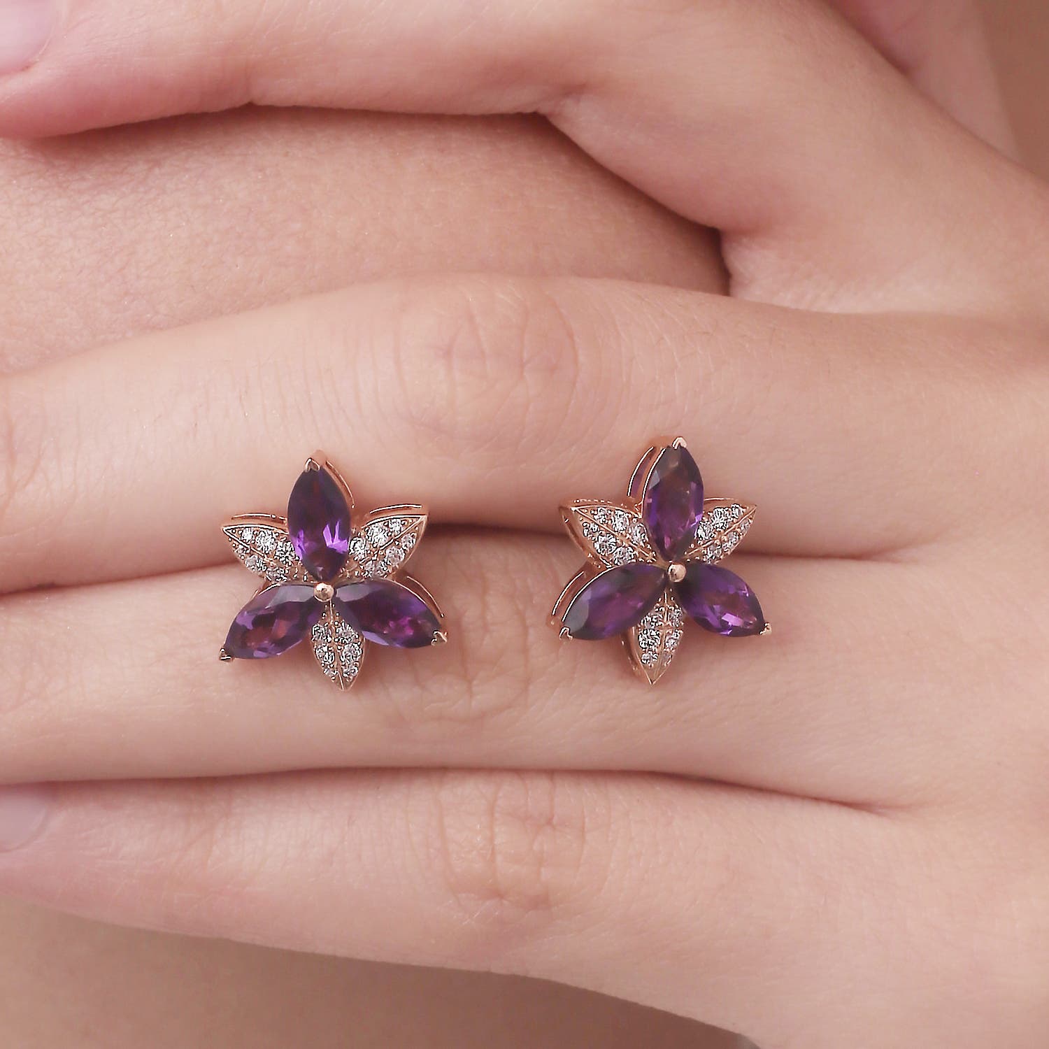 SE1514AMD lifestyle image - lifestyle 4