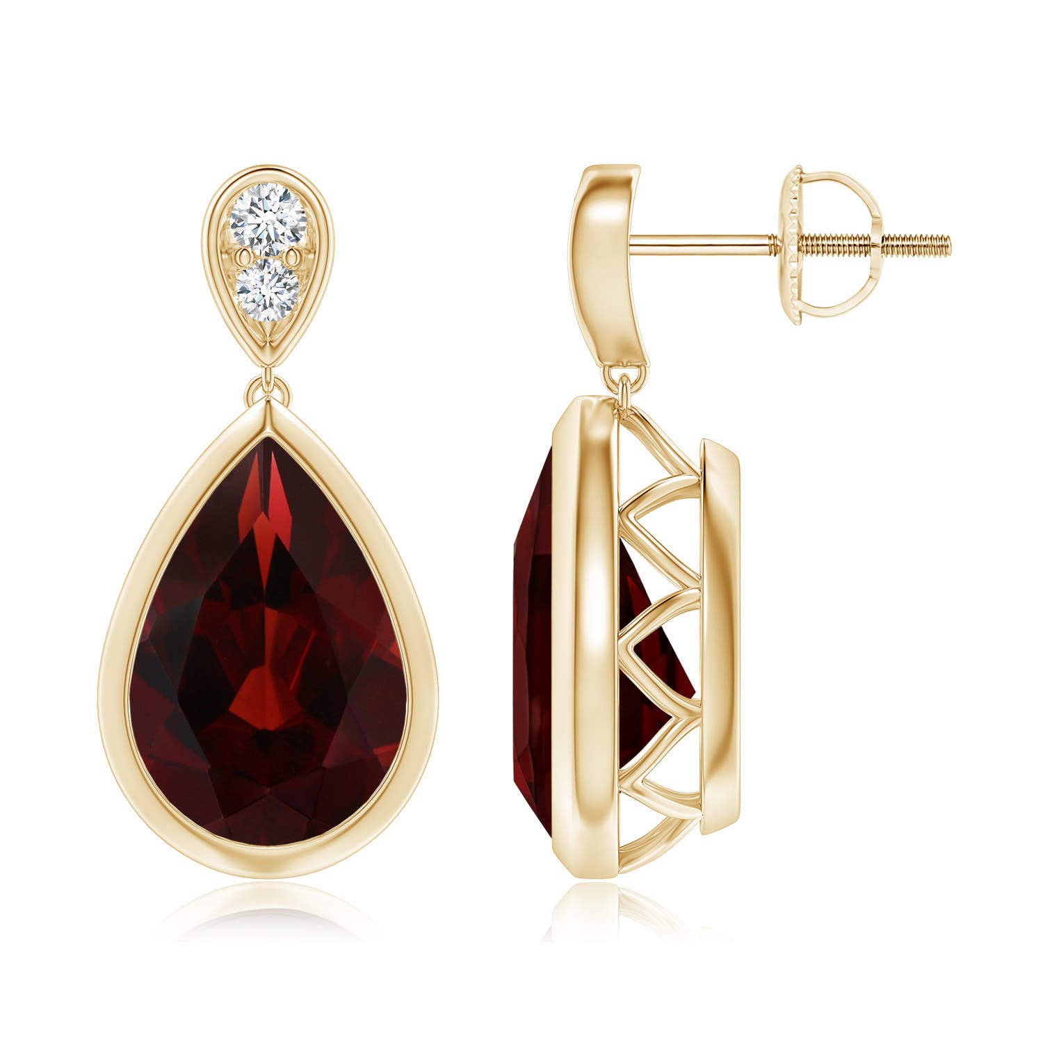 AA - Garnet / 7.11 CT / 14 KT Yellow Gold