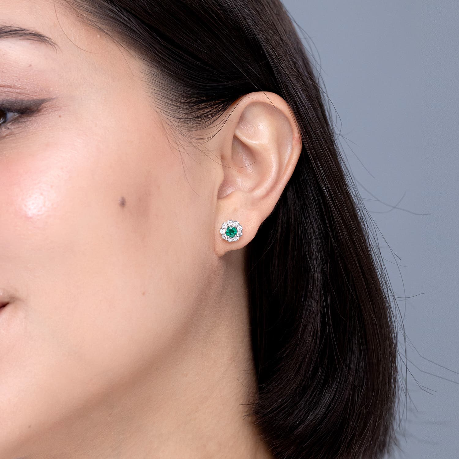 SE1597ED lifestyle image - lifestyle 3