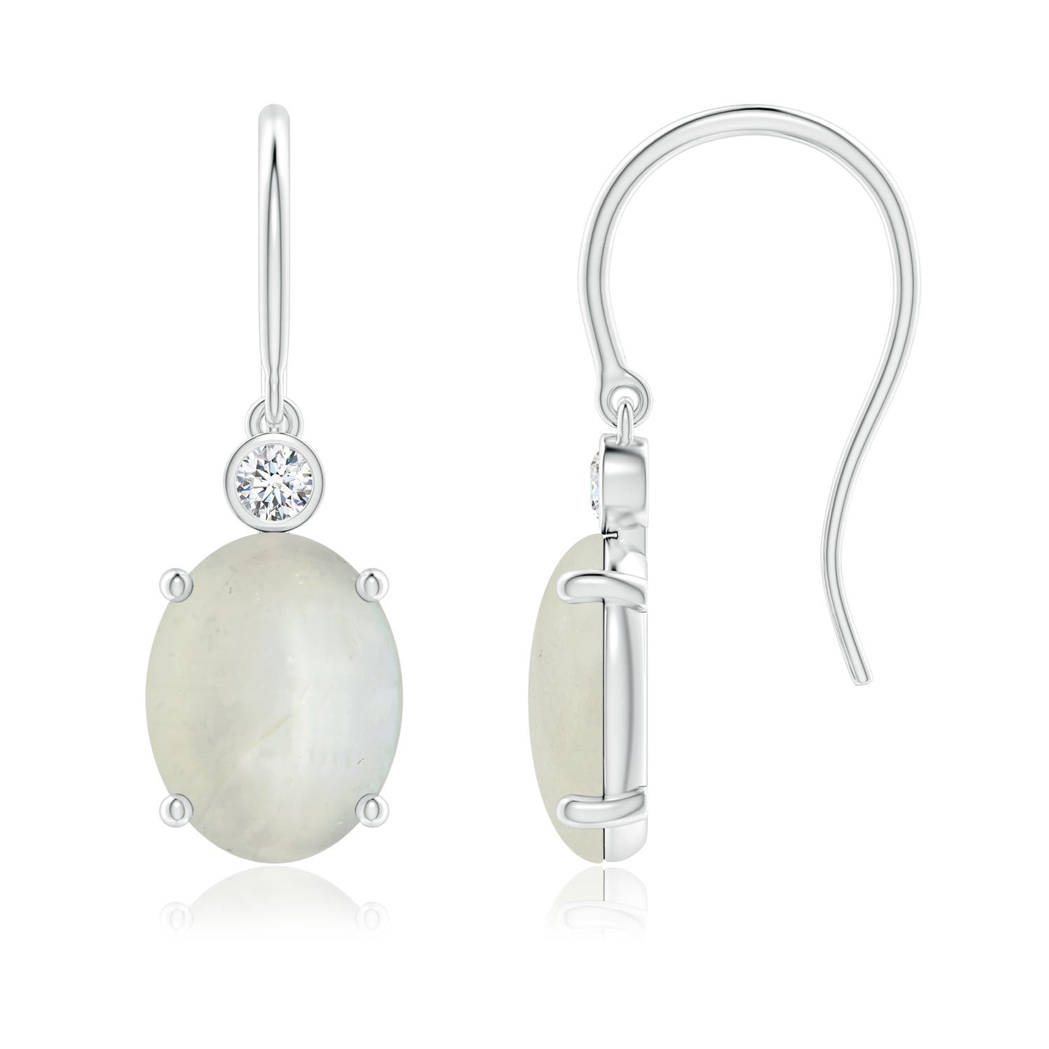 AA - Moonstone / 3.49 CT / 14 KT White Gold