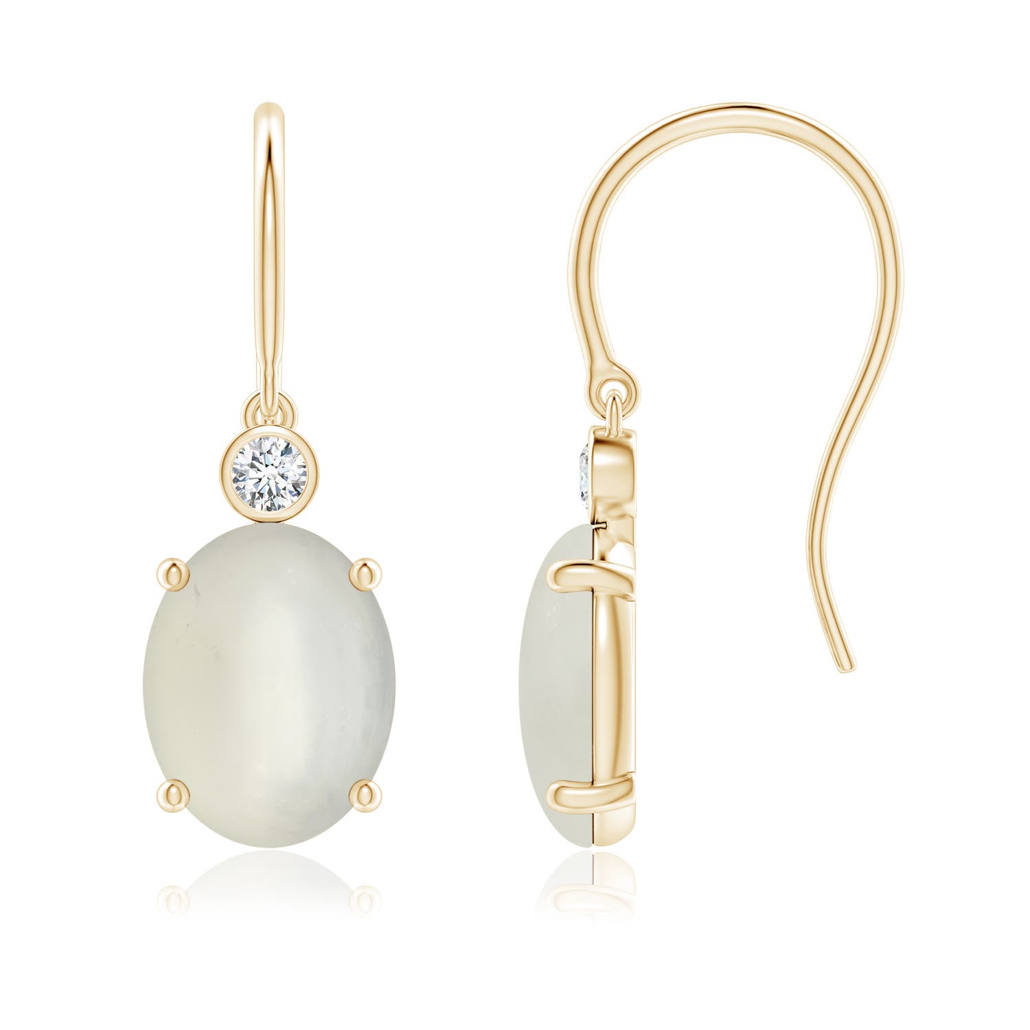 AAA - Moonstone / 3.49 CT / 14 KT Yellow Gold