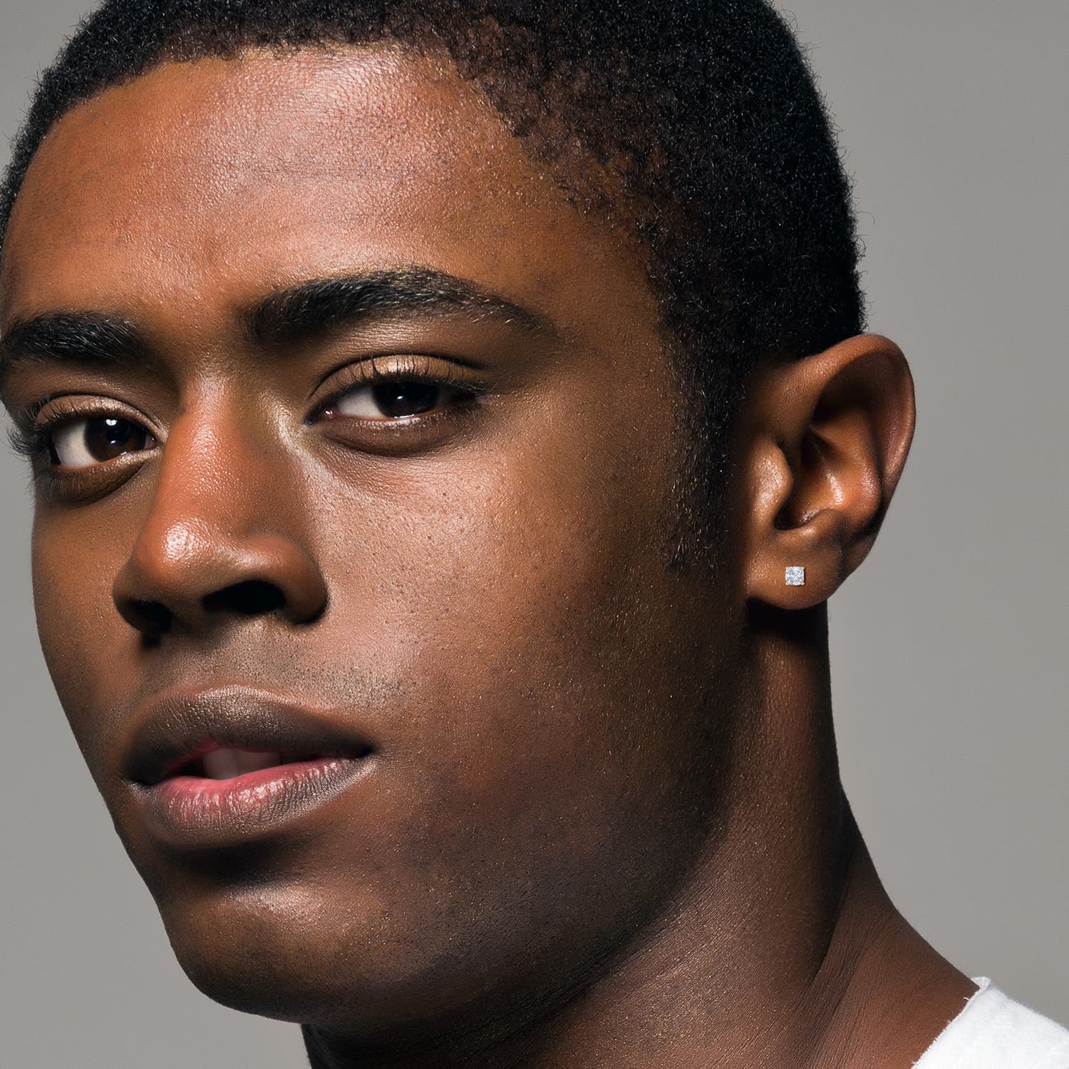 ANGARA Natural 0.72 Ct Cushion Diamond Solitaire Stud Earrings in 14K Solid Gold - Picture 29 of 34