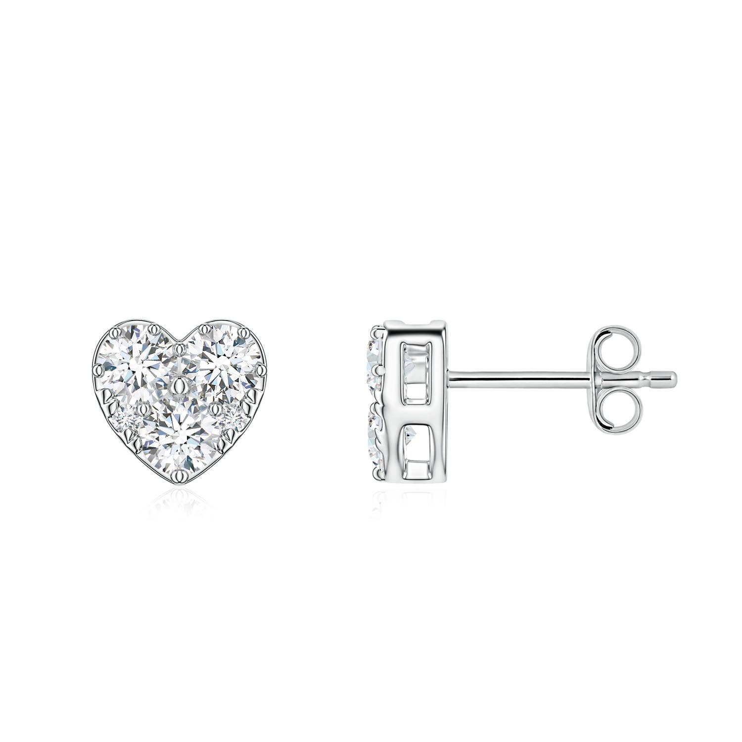 3.2mm GVS2 Diamond Heart Stud Earrings in 18K White Gold