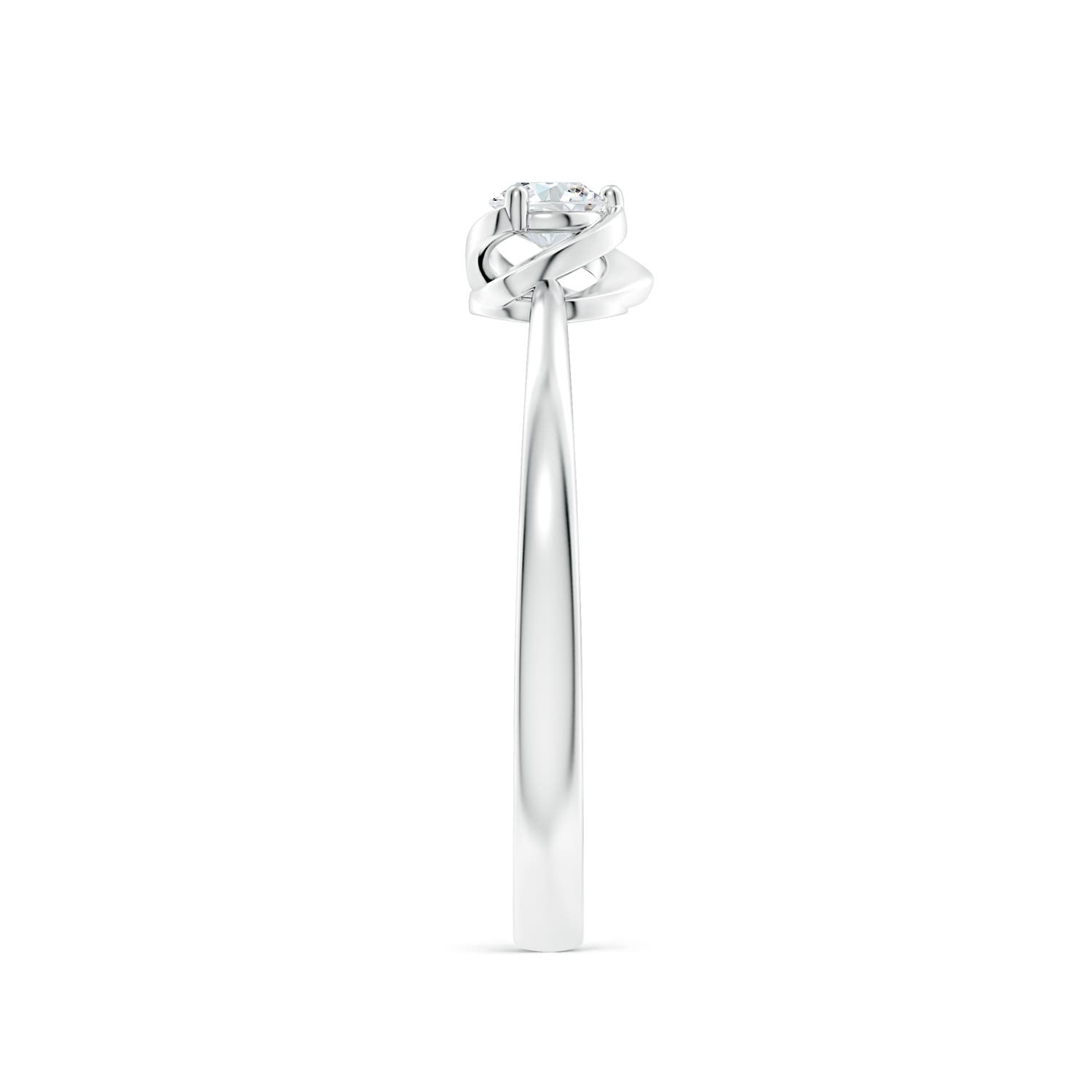 G, VS2 / 0.15 CT / 14 KT White Gold