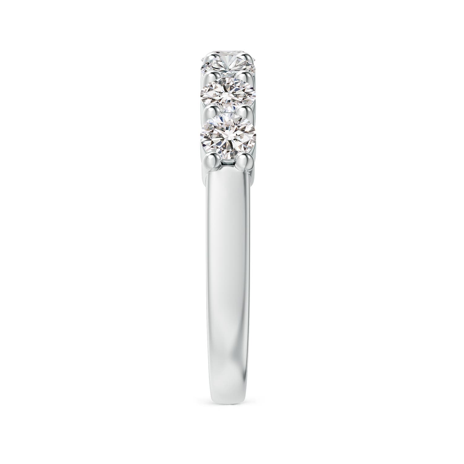 I-J, I1-I2 / 1.02 CT / 14 KT White Gold