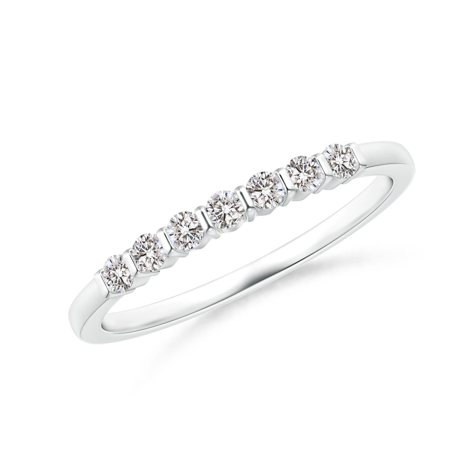 I-J, I1-I2 / 0.2 CT / 14 KT White Gold