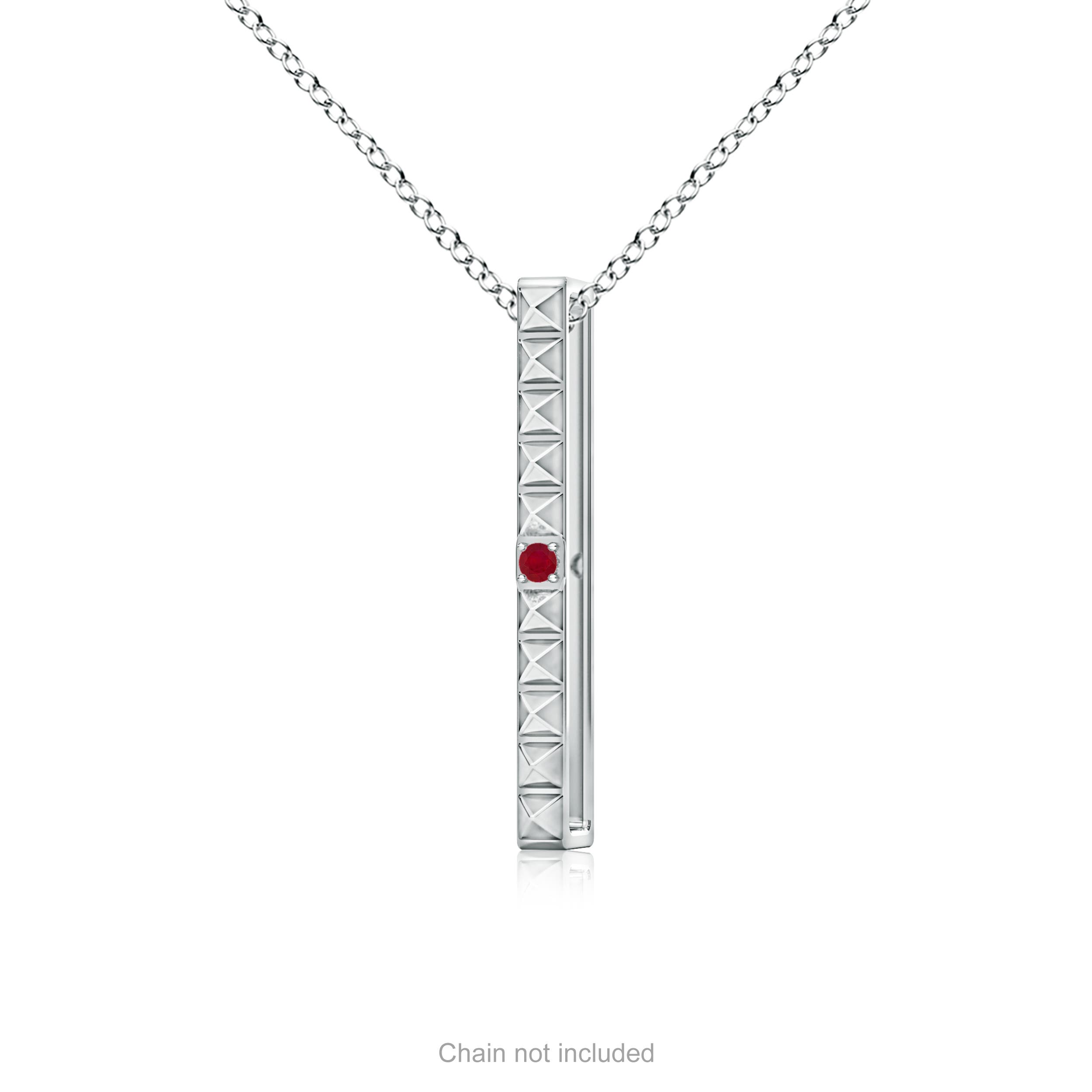 AA - Ruby / 0.03 CT / 14 KT White Gold