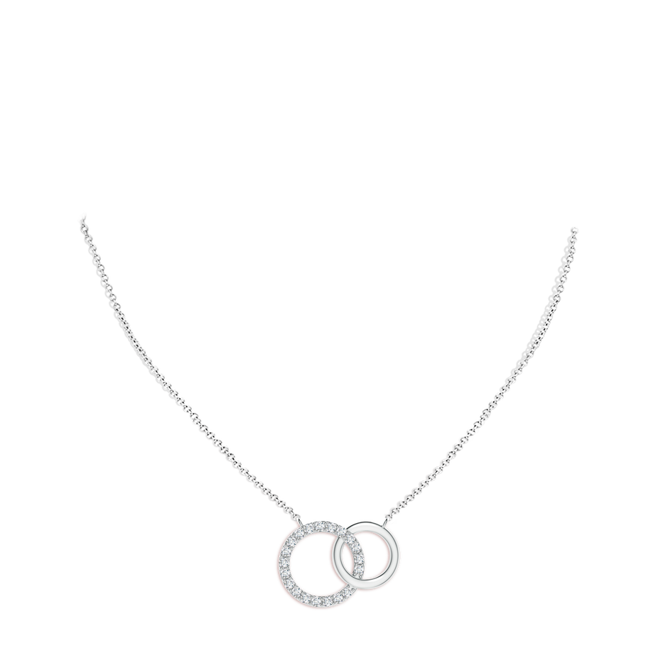 1.8mm FGVS Lab-Grown Interlocking Diamond Circle Necklace in 18K White Gold pen