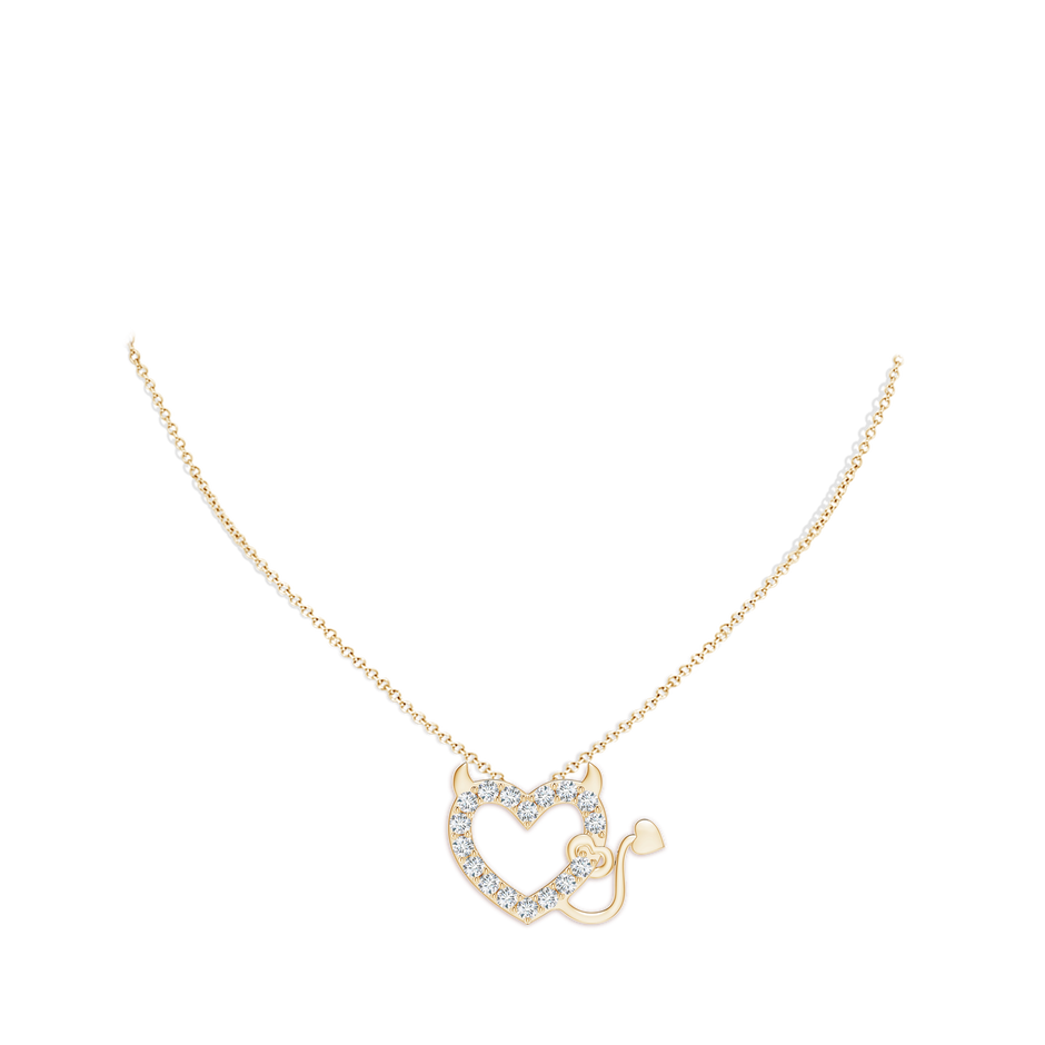 2.85mm FGVS Lab-Grown Diamond Devil Heart Pendant in Yellow Gold pen