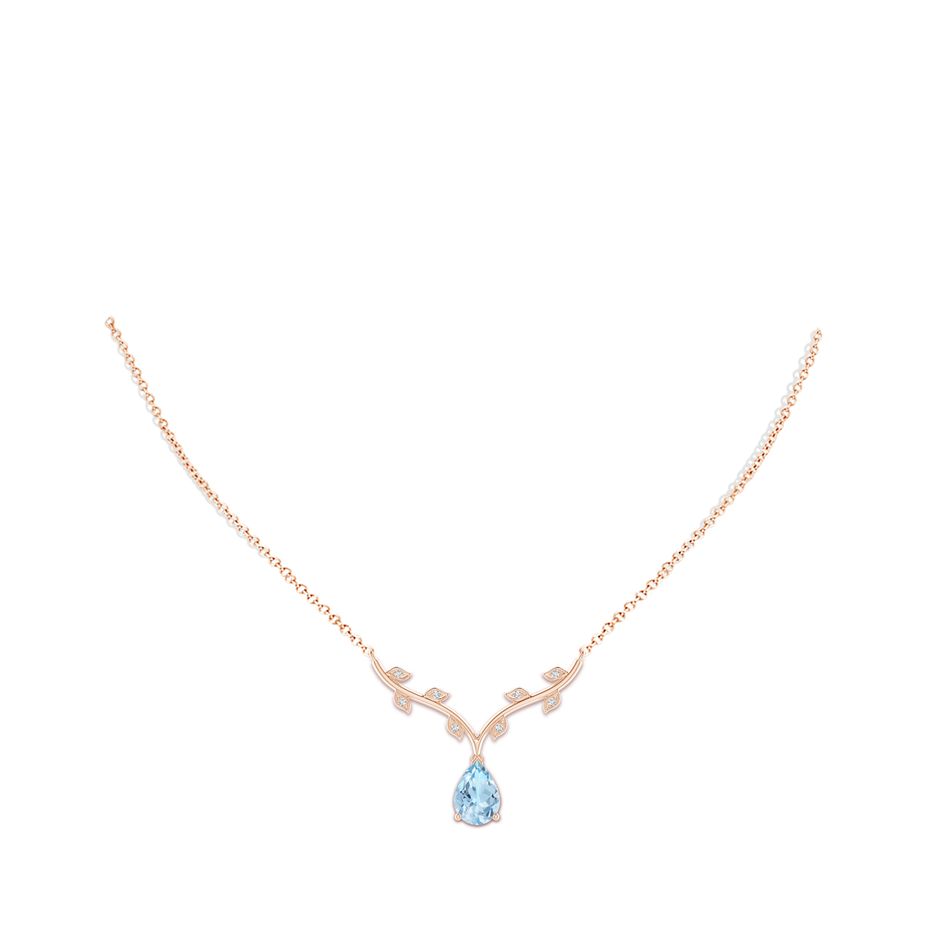 10x7mm AAA Pear-Shaped Aquamarine Necklace with Leaf Motifs in Rose Gold pen