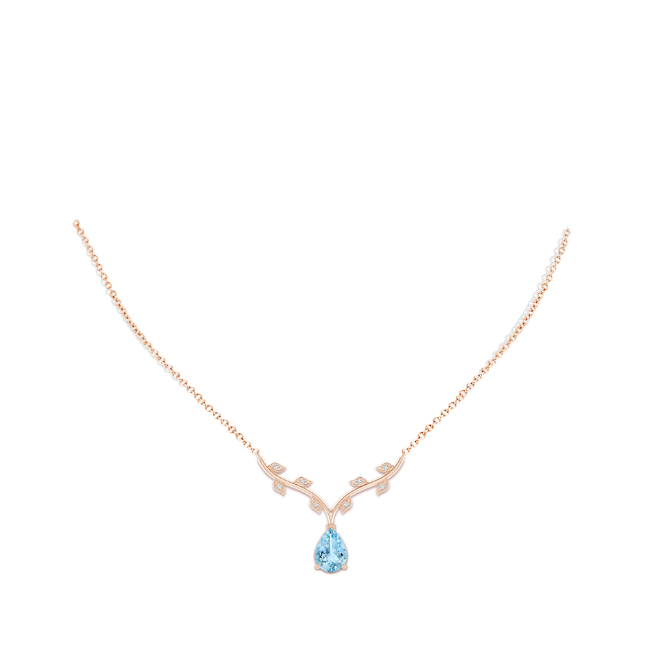 10x7mm AAAA Pear-Shaped Aquamarine Necklace with Leaf Motifs in Rose Gold body-neck