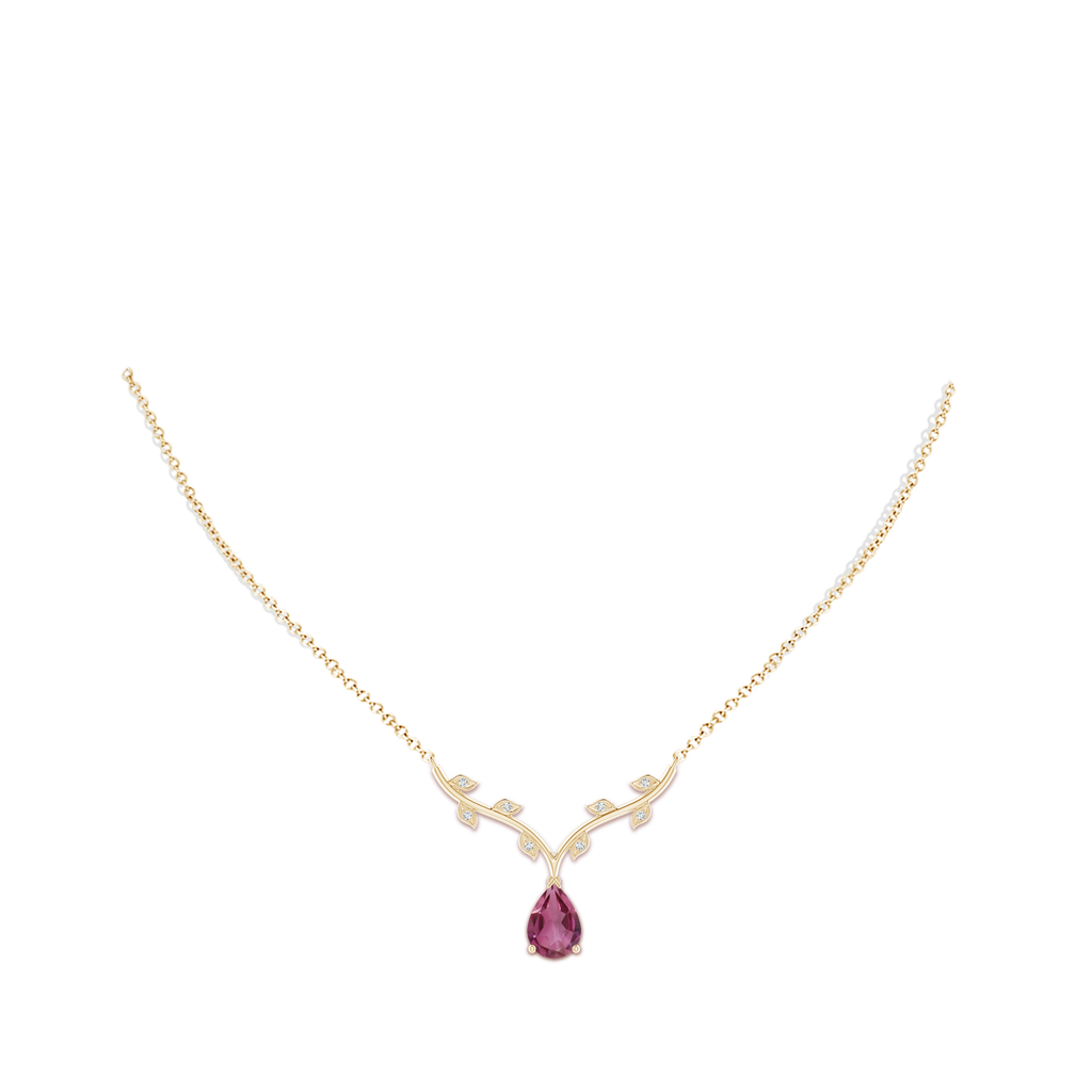 10x7mm AAAA Pear-Shaped Pink Tourmaline Necklace with Leaf Motifs in Yellow Gold Body-Neck