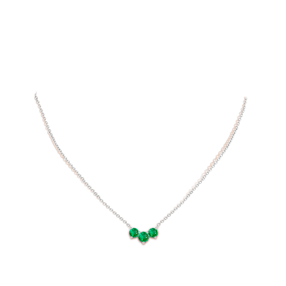 6mm AAA Classic Trio Round Emerald Necklace in P950 Platinum pen