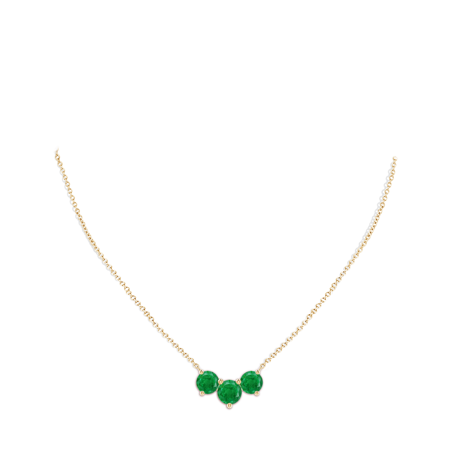 8mm AA Classic Trio Round Emerald Necklace in Yellow Gold pen