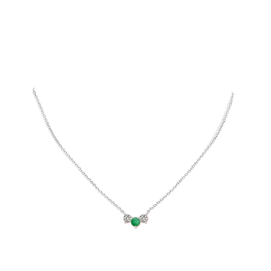 5mm A Classic Emerald and Diamond Necklace in P950 Platinum pen