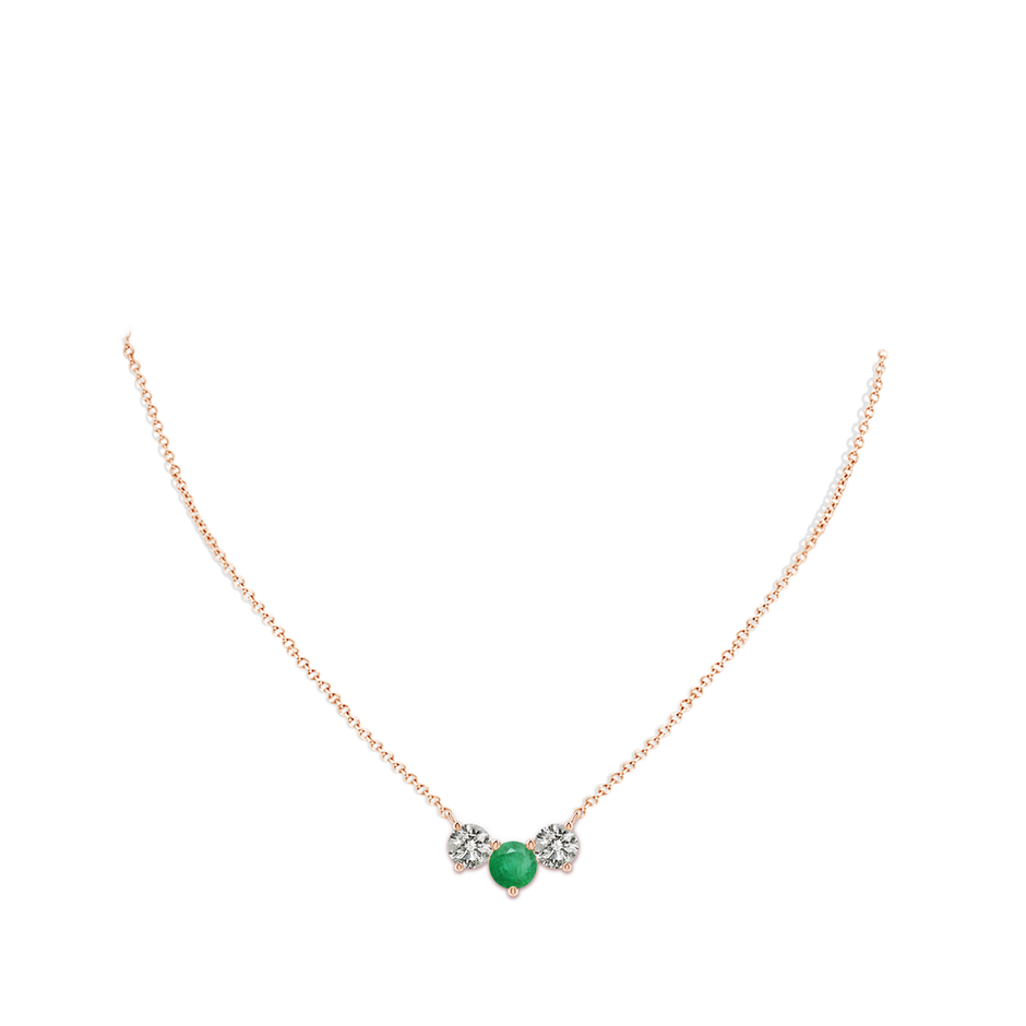 7mm A Classic Emerald and Diamond Necklace in Rose Gold pen