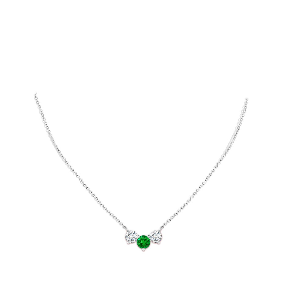 7mm AAAA Classic Emerald and Diamond Necklace in White Gold pen