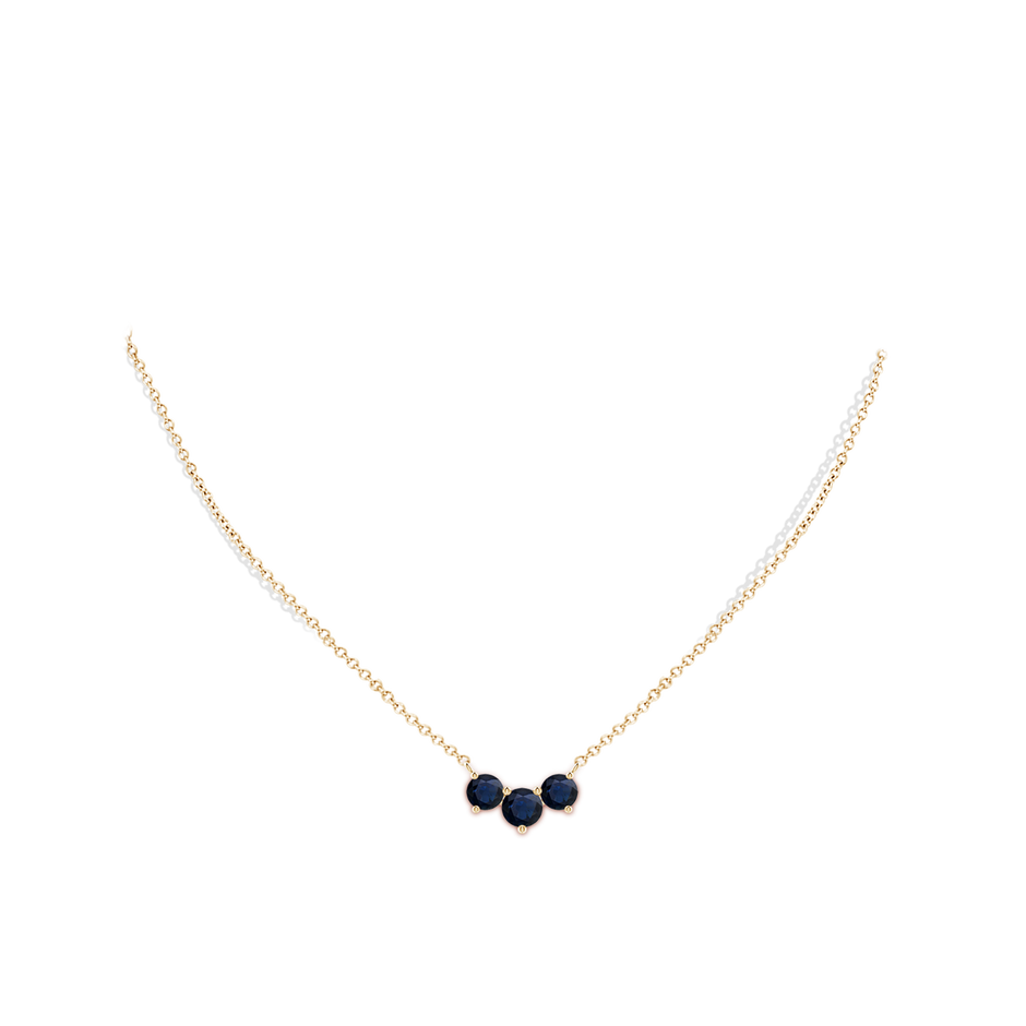 6mm A Classic Trio Sapphire Necklace in Yellow Gold pen
