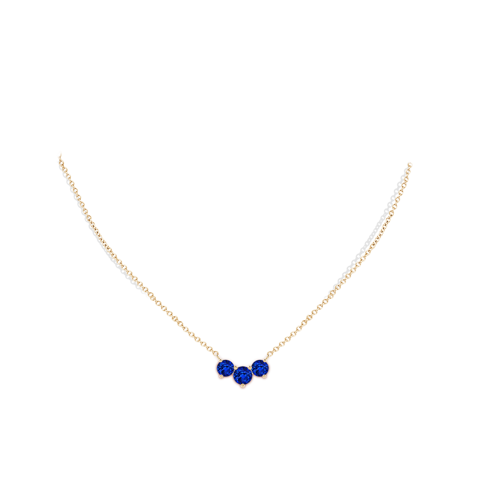 6mm AAAA Classic Trio Sapphire Necklace in Yellow Gold pen
