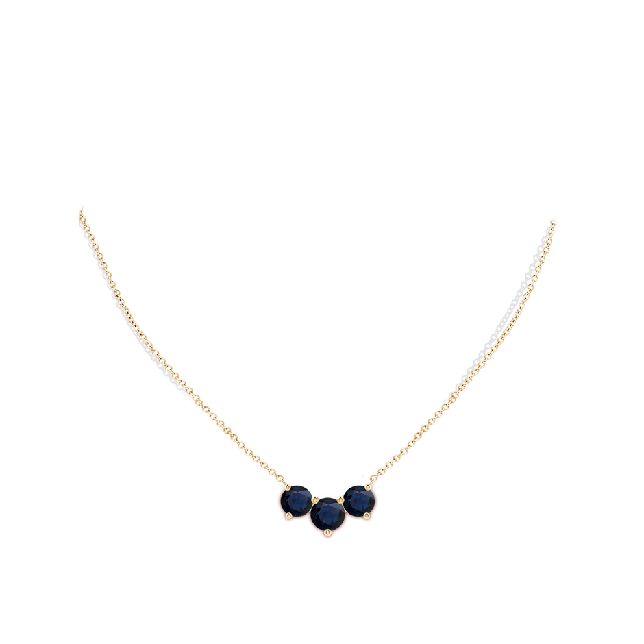 8mm A Classic Trio Sapphire Necklace in Yellow Gold pen