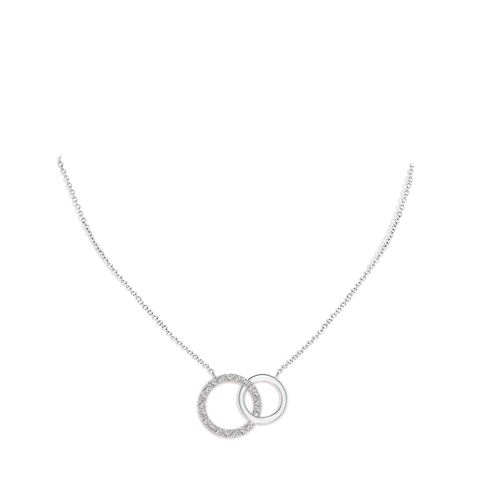 2.3mm IJI1I2 Interlocking Diamond Circle Necklace in White Gold pen