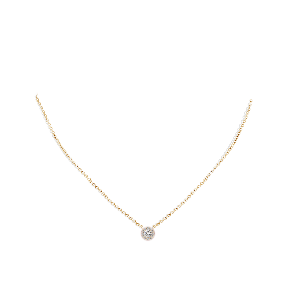 4.1mm IJI1I2 Round Diamond Necklace with Halo in Yellow Gold body-neck