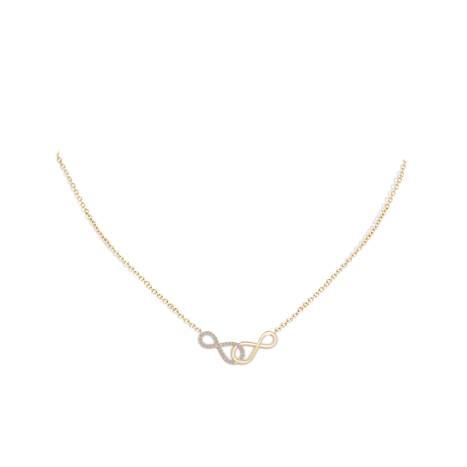 0.9mm KI3 Interlocking Diamond Sideways Infinity Necklace in Yellow Gold pen