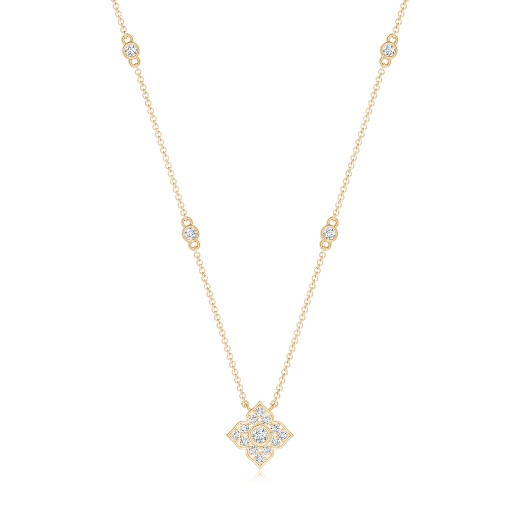 2.2mm GVS2 Round Diamond Clover Station Necklace in Yellow Gold