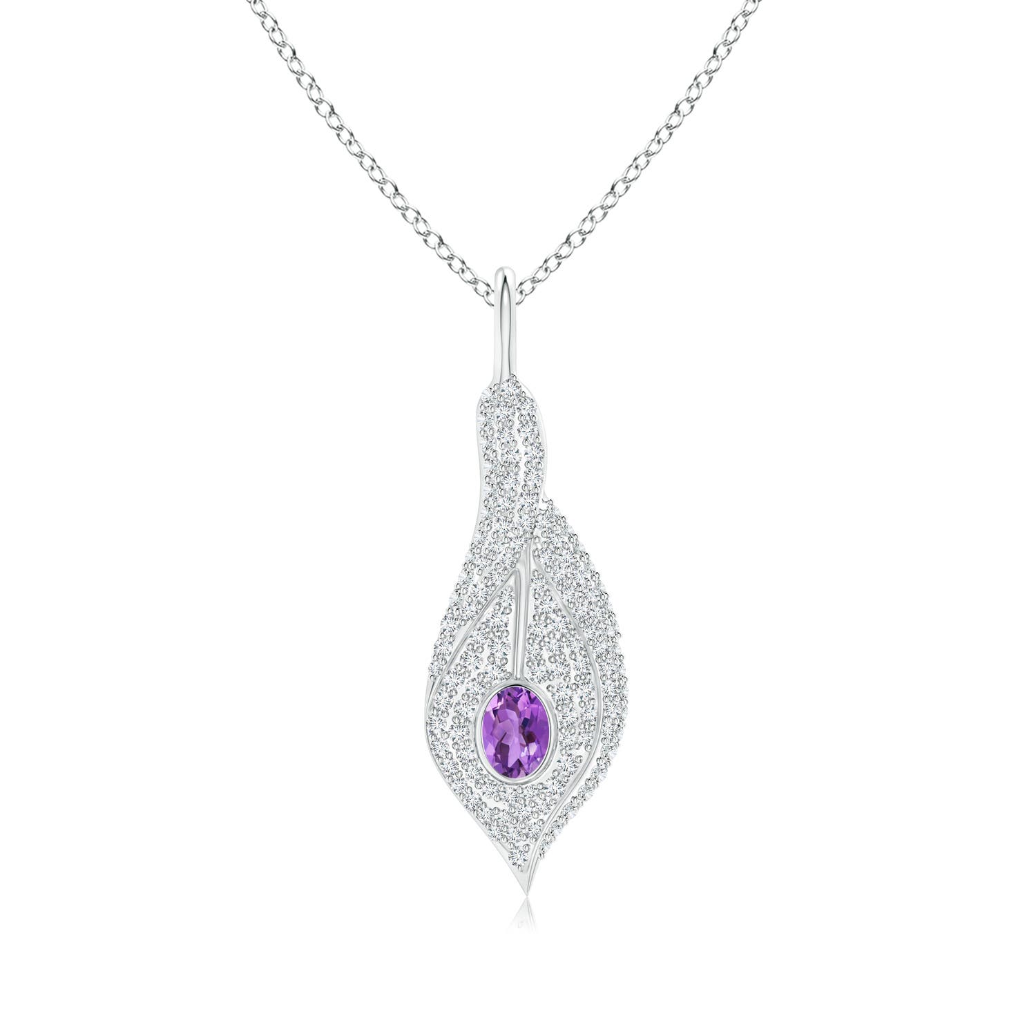 AA - Amethyst / 0.61 CT / 14 KT White Gold