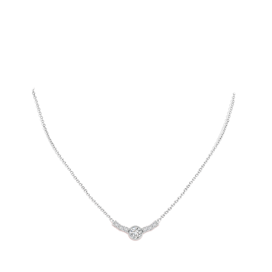 5.1mm HSI2 Vintage Inspired Diamond Curved Bar Pendant in White Gold pen