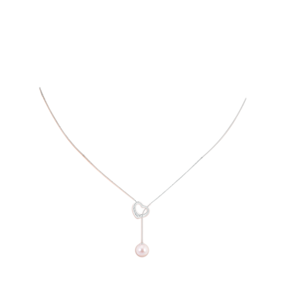 8mm AAAA Japanese Akoya Pearl Lariat-Style Heart Necklace in White Gold pen