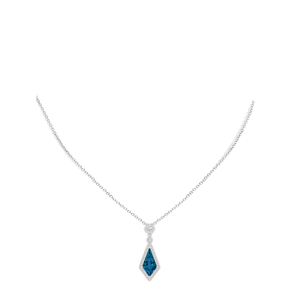 15x8mm AAAA Moroccan Style Kite-Shaped London Blue Topaz Pendant in White Gold Body-Neck