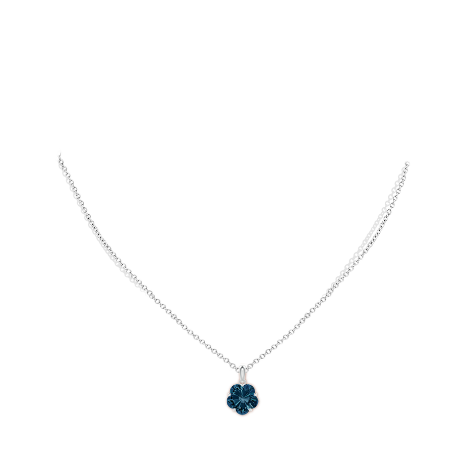 10mm AAAA Solitaire Five-Petal Flower London Blue Topaz Pendant in 9K White Gold body-neck