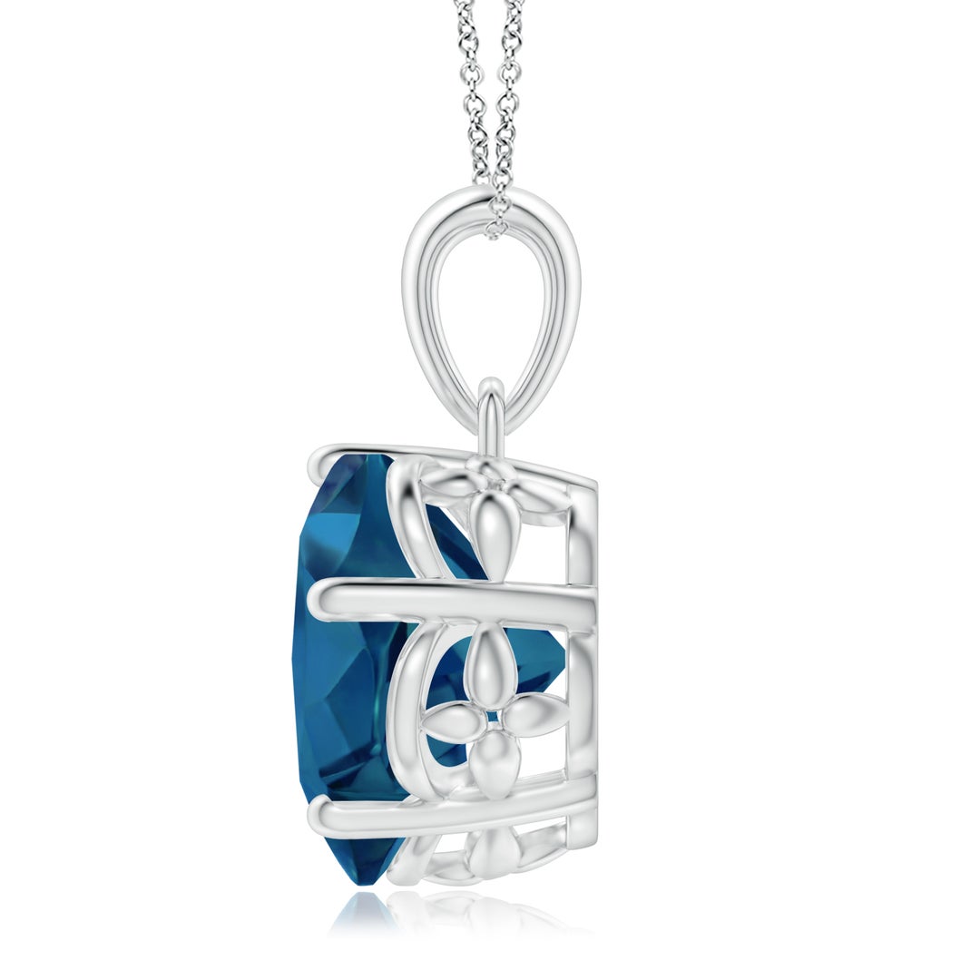 10mm AAAA Solitaire Five-Petal Flower London Blue Topaz Pendant in P950 Platinum - side 2