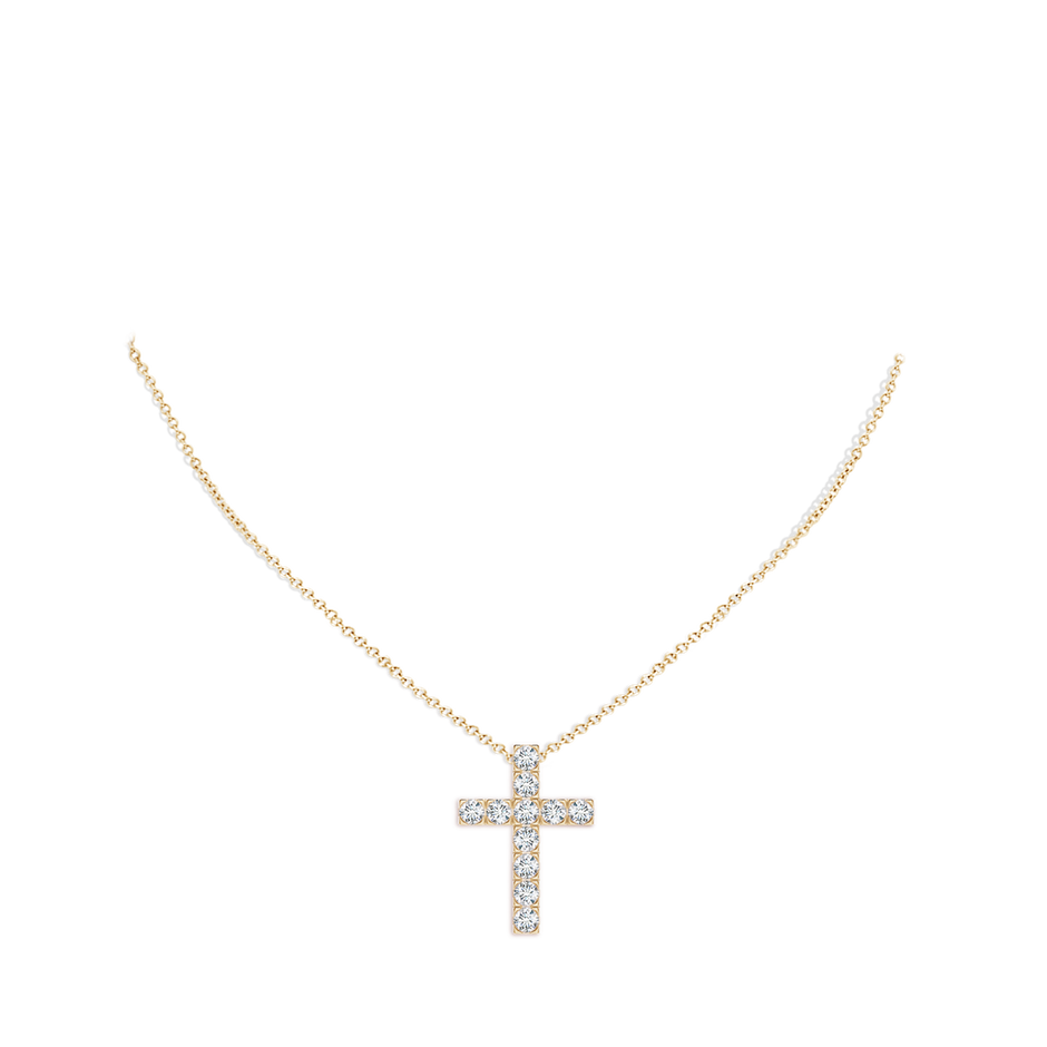 2.5mm FGVS Lab-Grown Flat Prong-Set Diamond Cross Pendant in Yellow Gold pen