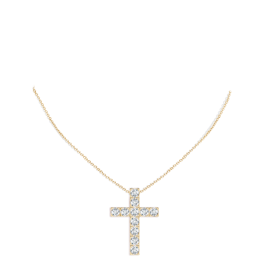 3.5mm FGVS Lab-Grown Flat Prong-Set Diamond Cross Pendant in Yellow Gold pen