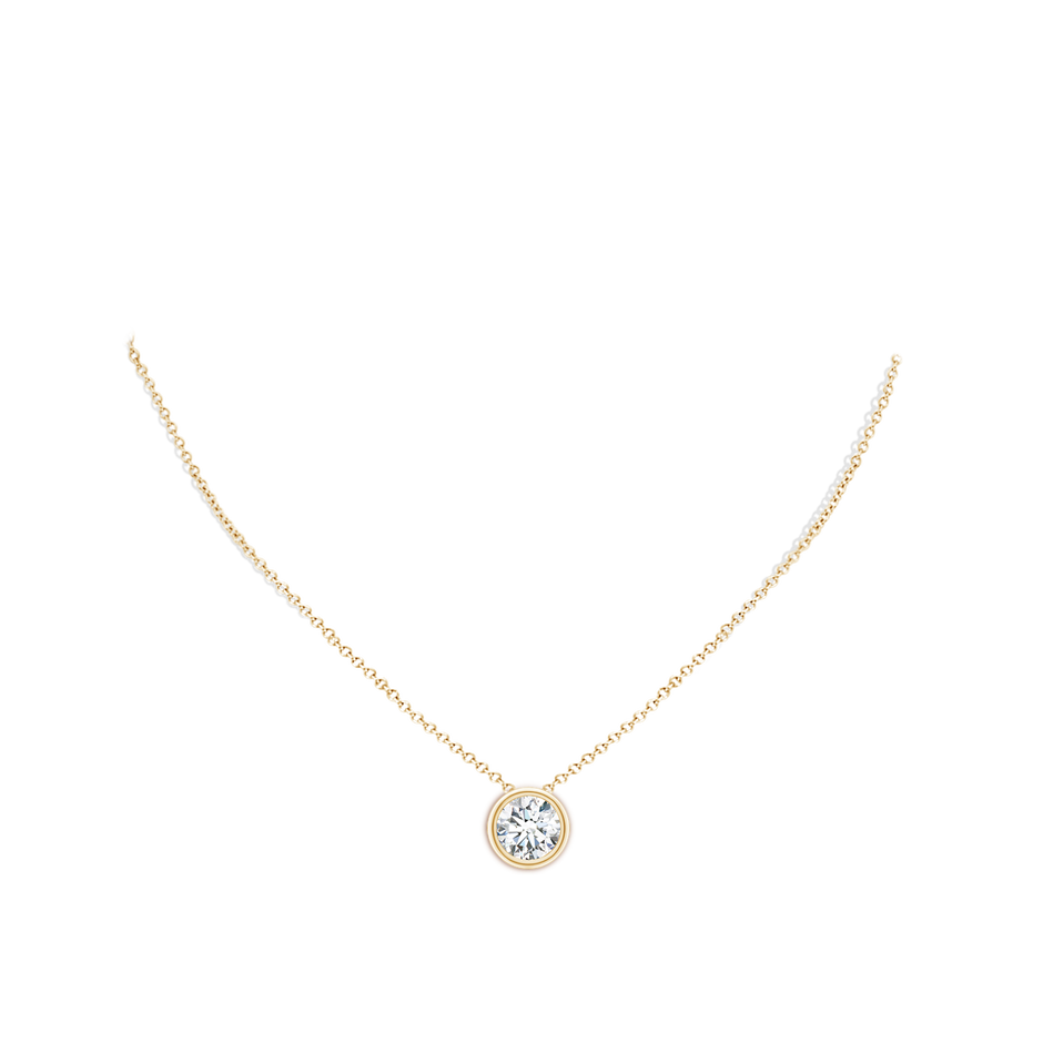 10.1mm FGVS Lab-Grown Bezel-Set Round Diamond Solitaire Pendant in Yellow Gold pen